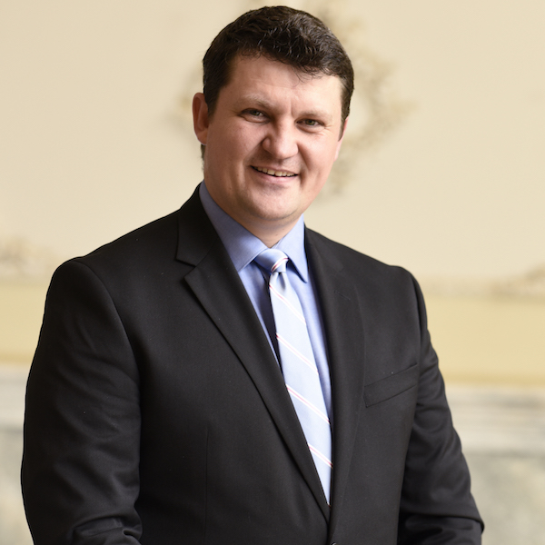 Pastor Iulian Costea
